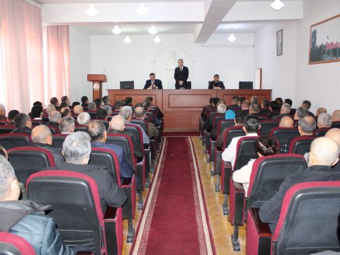 Sahibkarlarla görüş Sahibkarlarla görüş