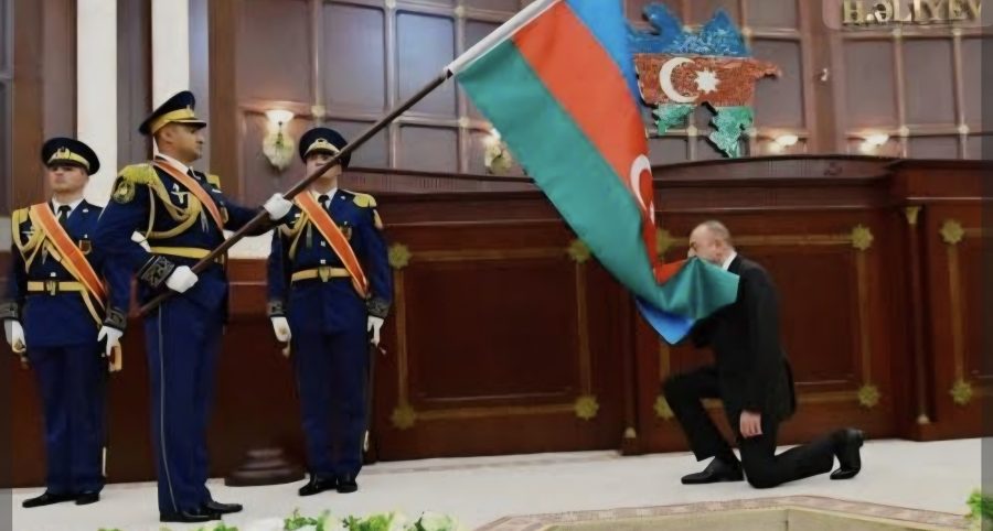 Zəfərlə gözəl bayramınız mübarək! Azərbaycan Bayrağı