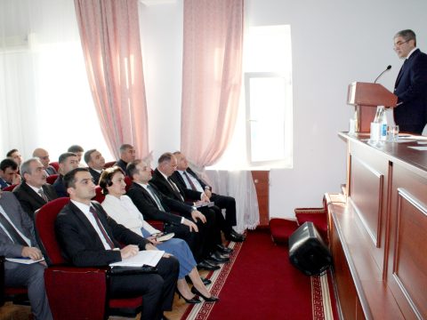 2025-ci ilin sosial-iqtisadi inkişafının yekunları və qarşıda duran vəzifələrə dair Balakən Rayon İcra Hakimiyyəti başçısının hesabat yığıncağı keçirilib Hesabat