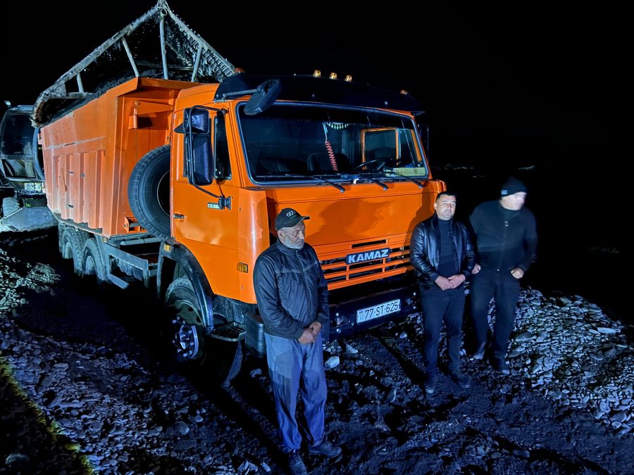 Çay yatağına qanunsuz müdaxilənin qarşısı alınmışdır