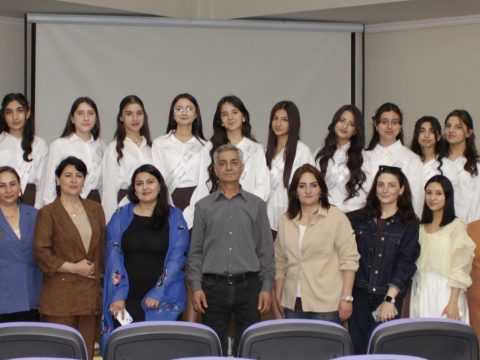 Balakən Uşaq İncəsənət Məktəbində Məzun Gününün Təntənəsi