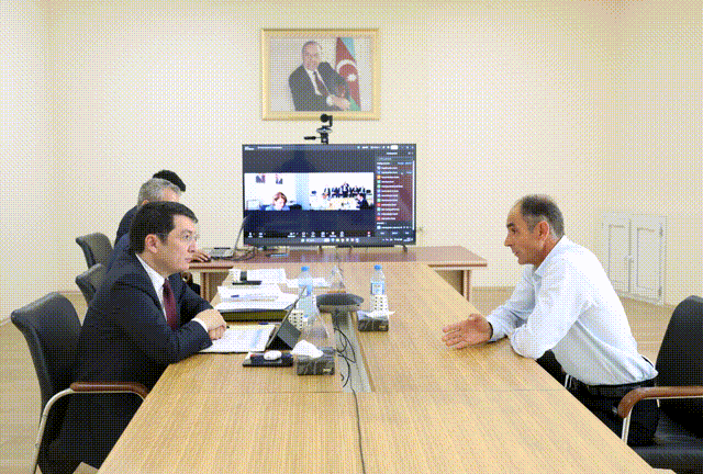 İqtisadiyyat nazirinin birinci müavini Balakəndə vətəndaşları qəbul edib